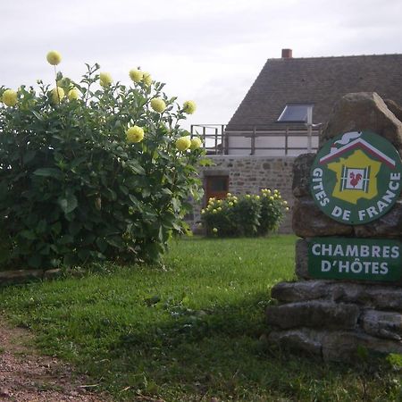 Bed and Breakfast Le Trot'In Chair Martigny-le-Comte Exterior foto