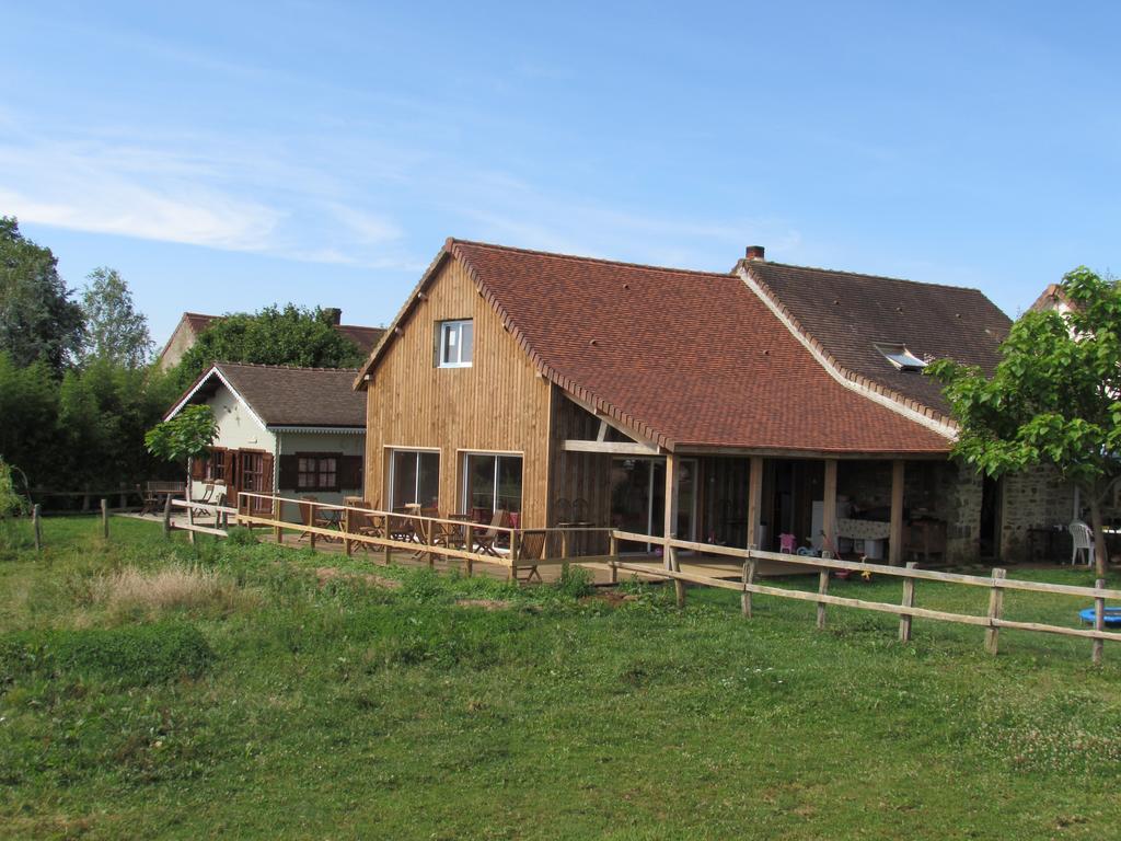 Bed and Breakfast Le Trot'In Chair Martigny-le-Comte Exterior foto
