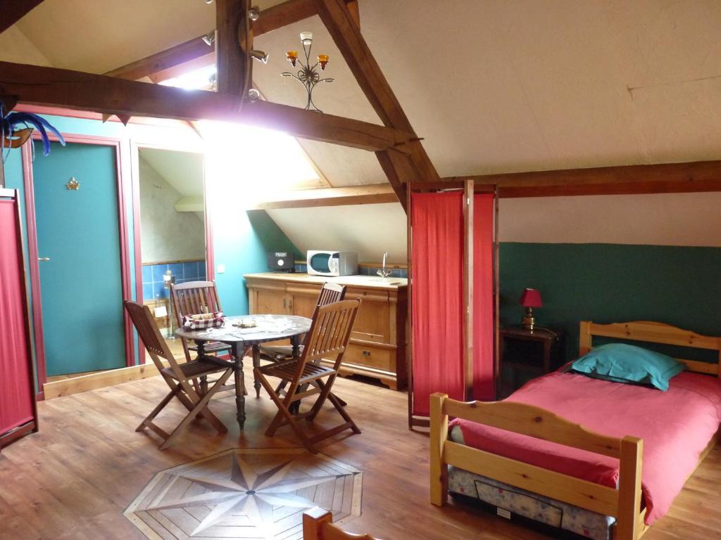 Bed and Breakfast Le Trot'In Chair Martigny-le-Comte Zimmer foto